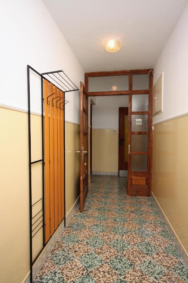 Apartments With A Parking Space Kampor, Rab - 4984 外观 照片